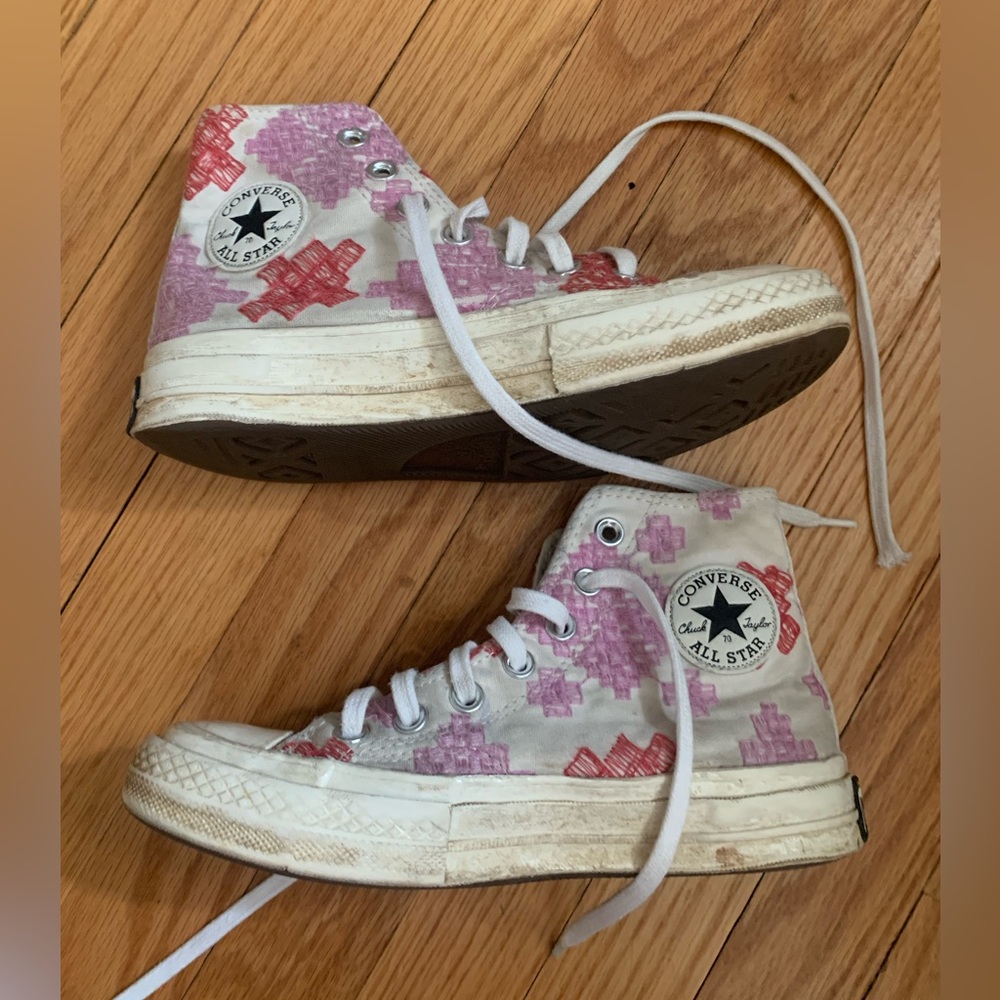 Converse geometric print high top sneakers